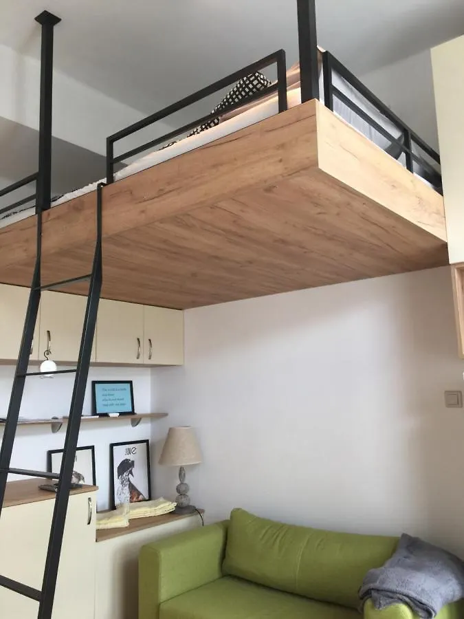 Campbell'S Central Apartment София